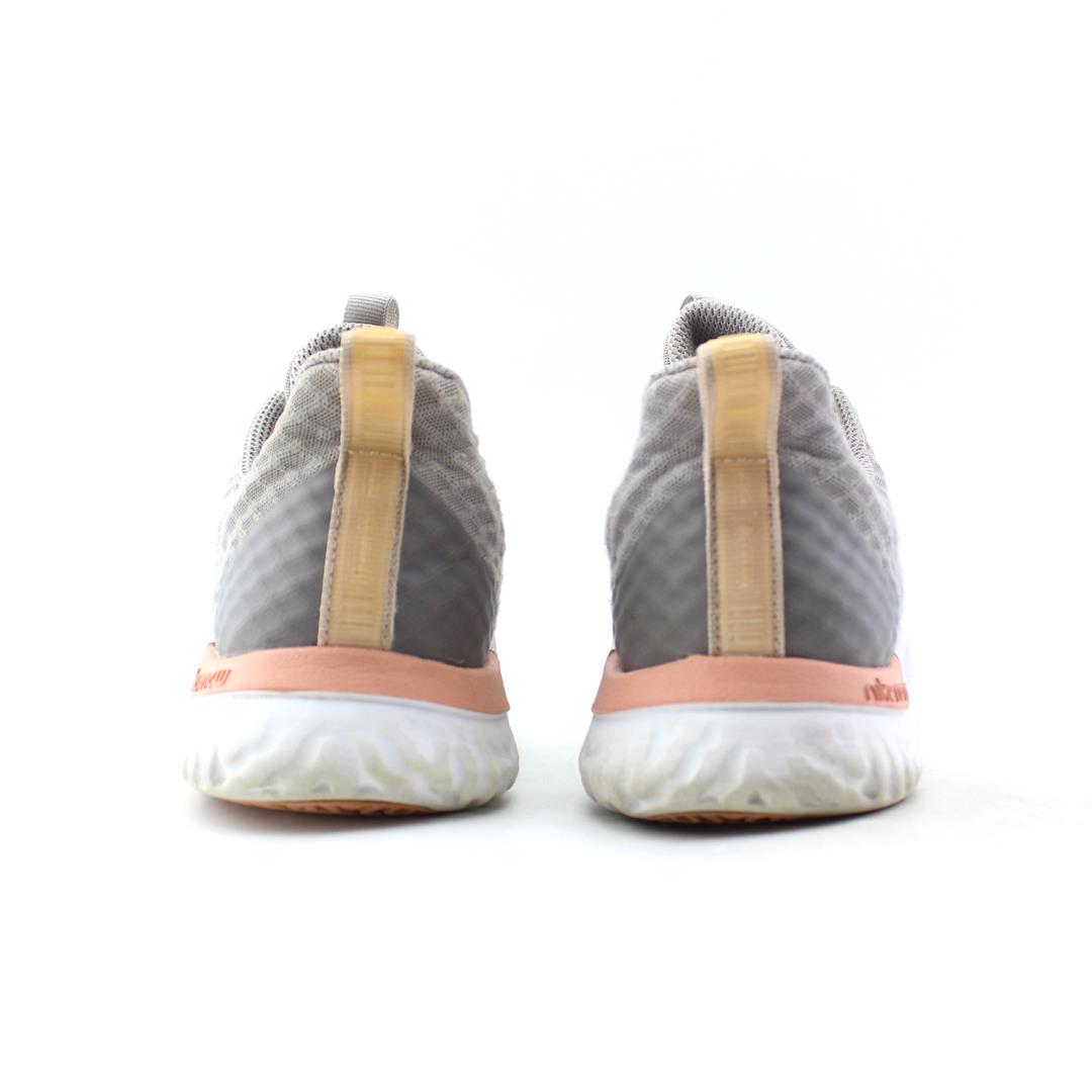 NIKE IN-SEASON TR 9