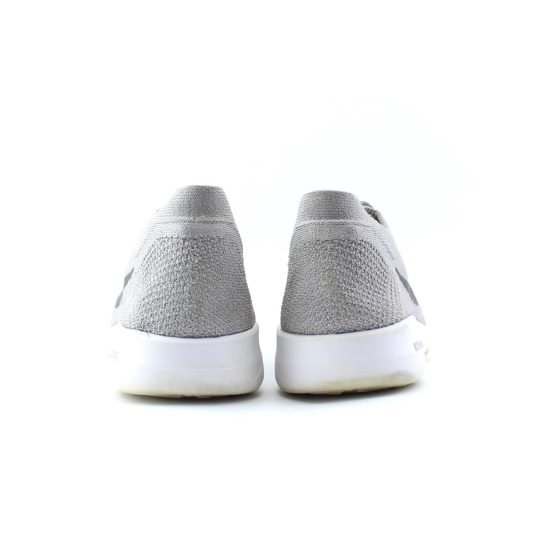NIKE FREE TR FLYKNIT 2