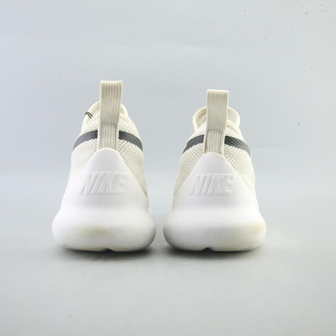 NIKE APTARE ESSENTIAL
