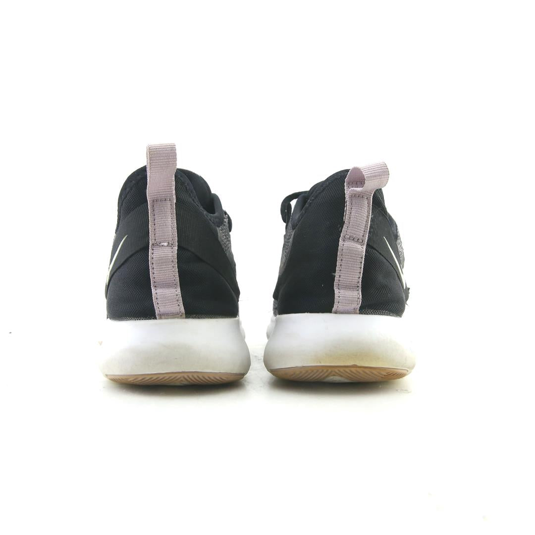 NIKE FLEX TR 9