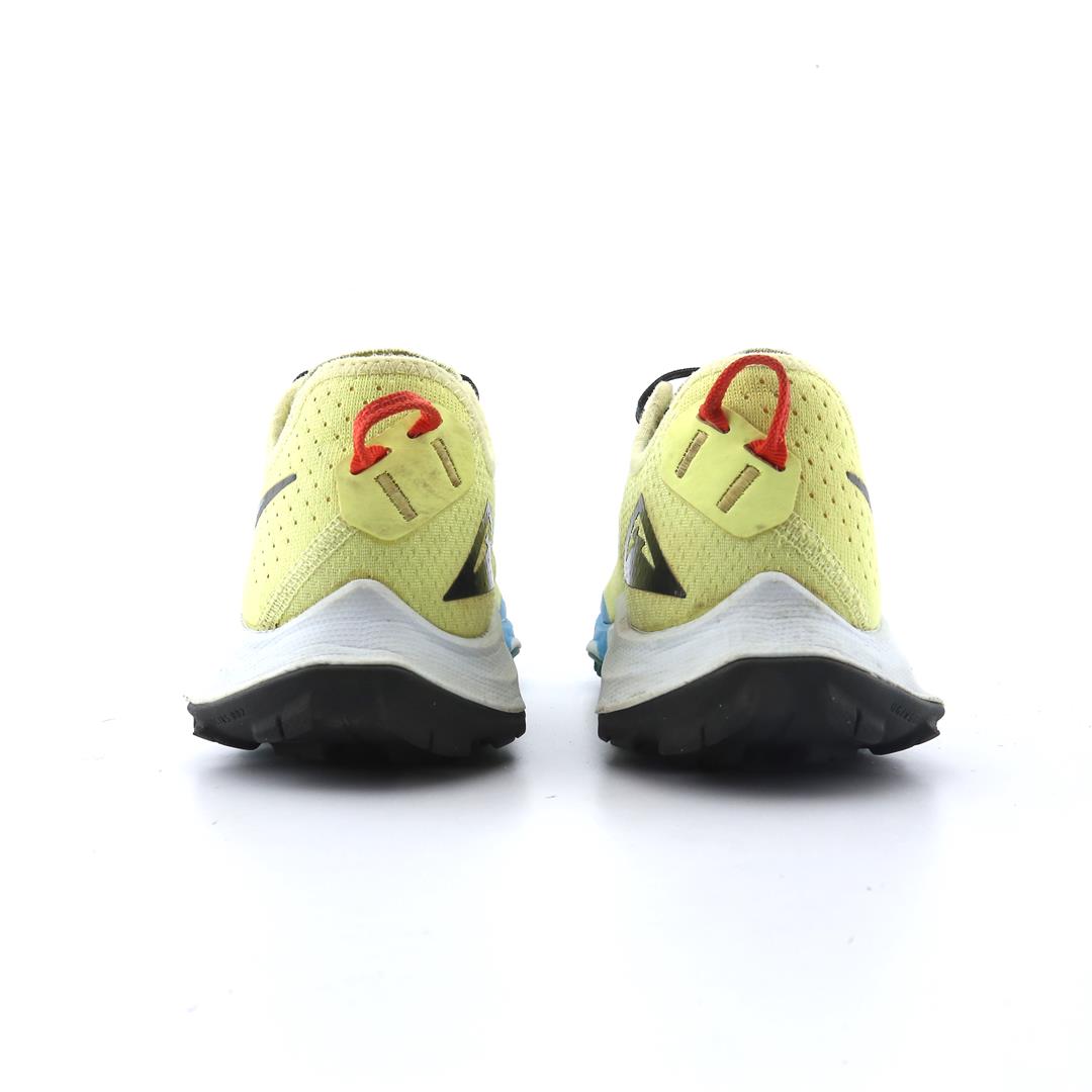 NIKE AIR ZOOM TERRA KIGER 7