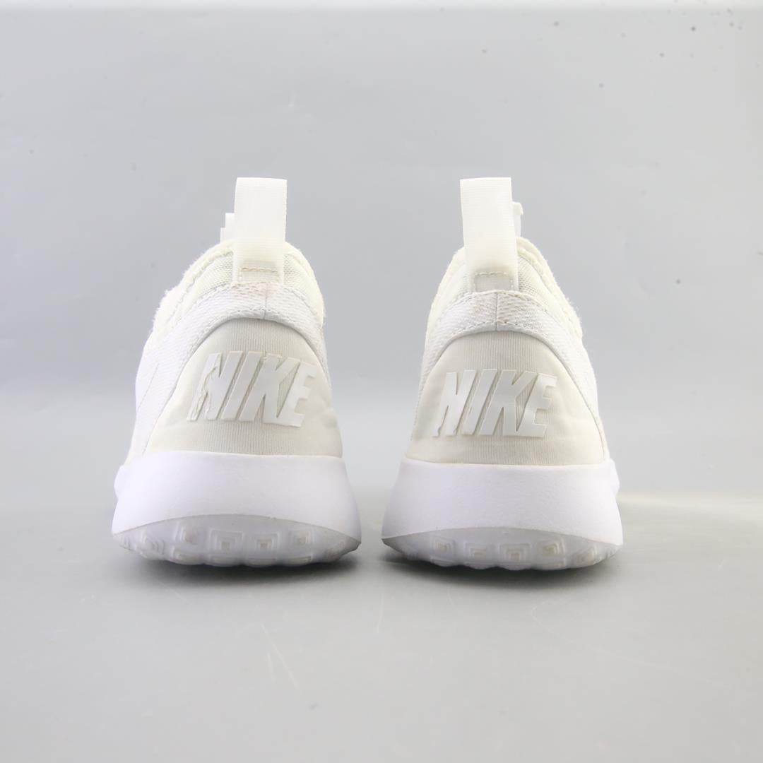 NIKE JUVENATE