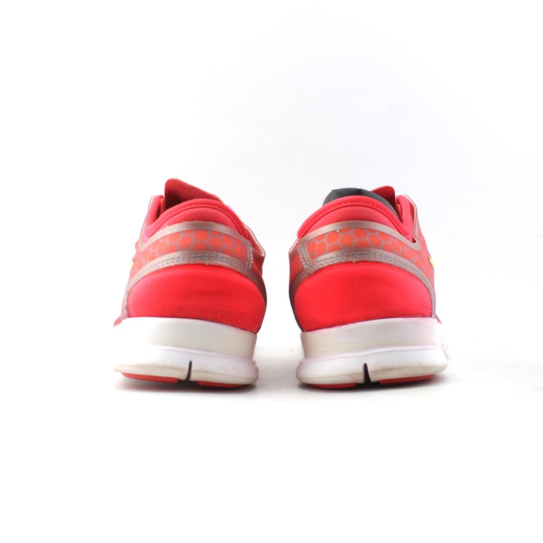 NIKE FREE TF CONNECT 2