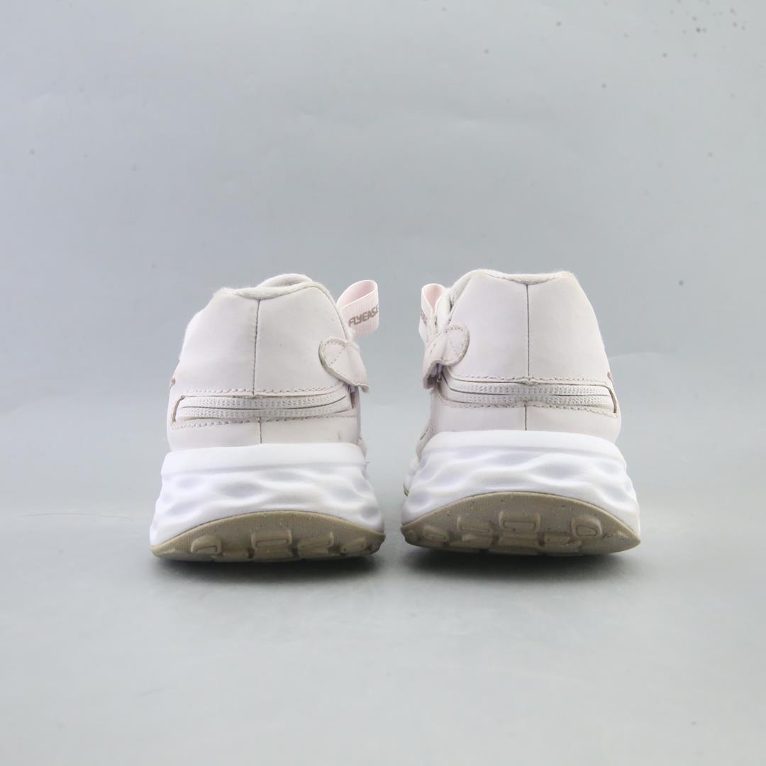 NIKE REVOLUTION 6 FLYEASE NEXT