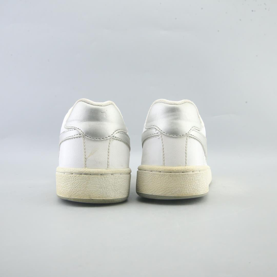 NIKE COURT MAJESTIC