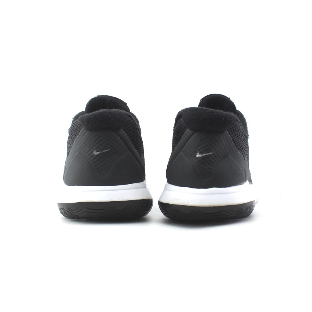 NIKE FLEX EXPERIENCE RN 8