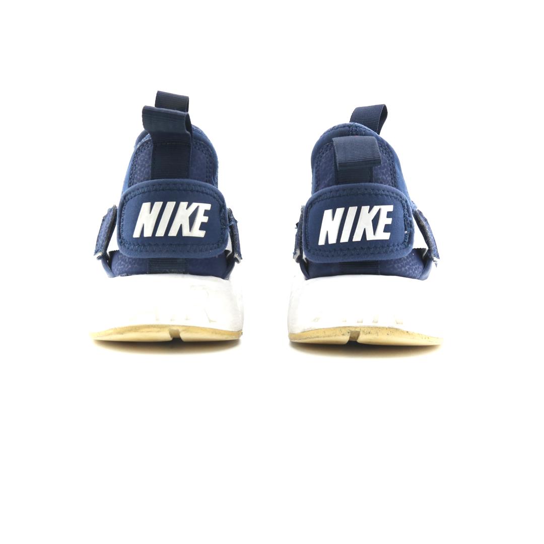 NIKE AIR HUARACHE CITY LOW