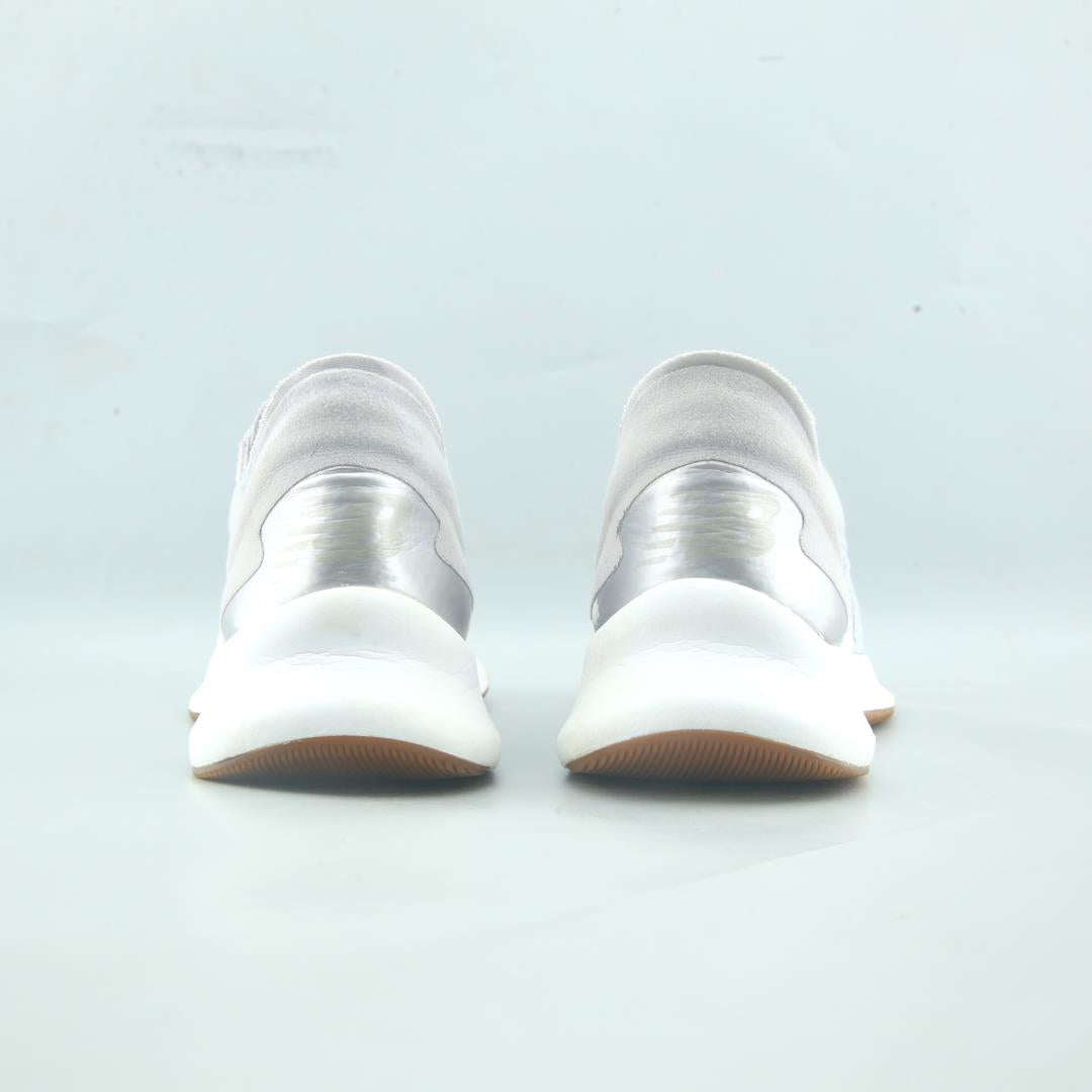 NEW BALANCE DYNASOFT PESU V1