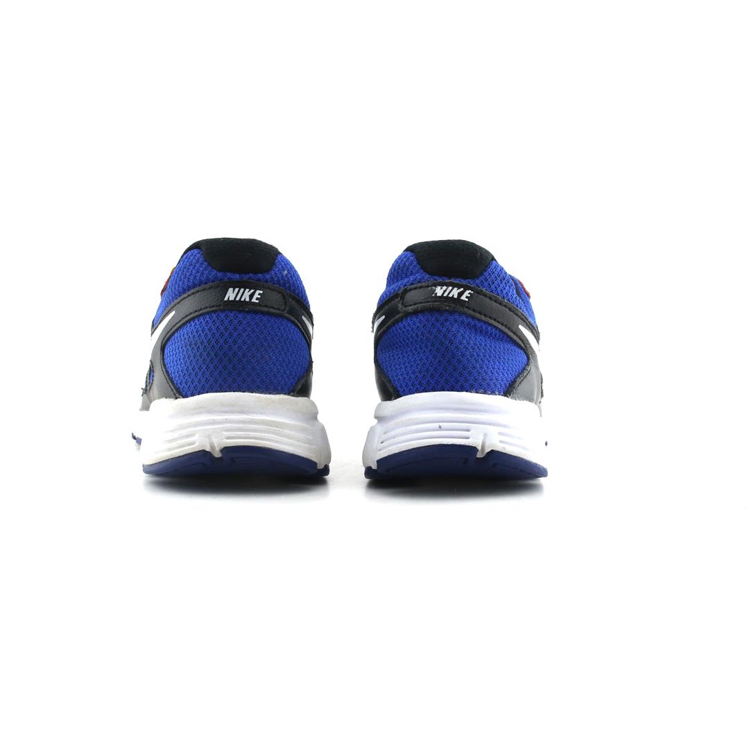 NIKE REVOLUTION 2