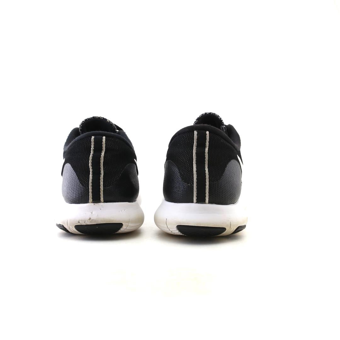 NIKE FLEX CONTACT