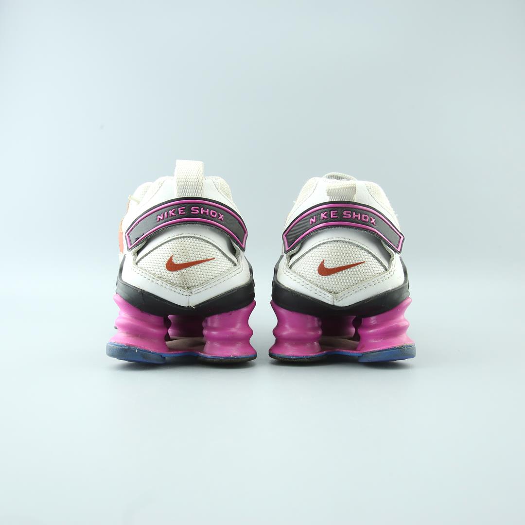NIKE SHOX TL NOVA
