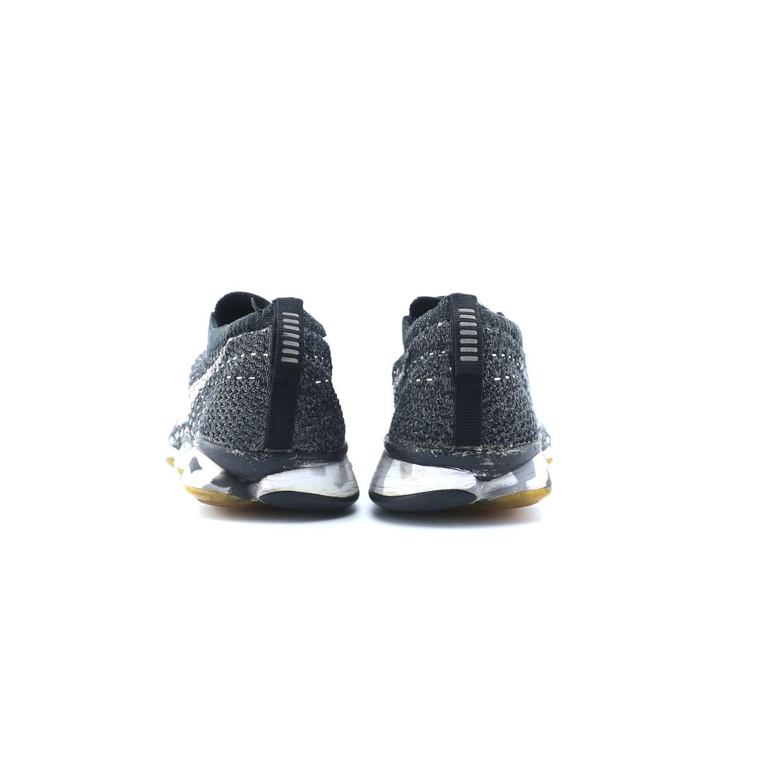 NIKE FLYKNIT ZOOM