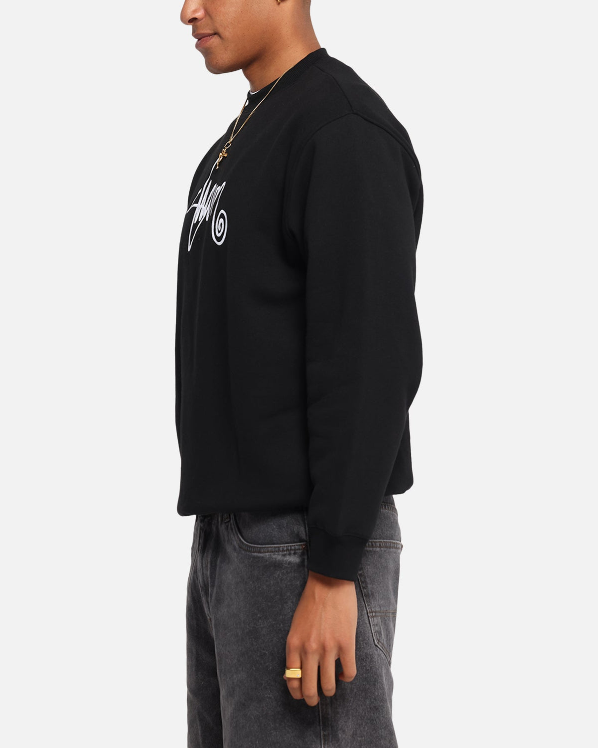 S Double Shawn Script Crewneck Black