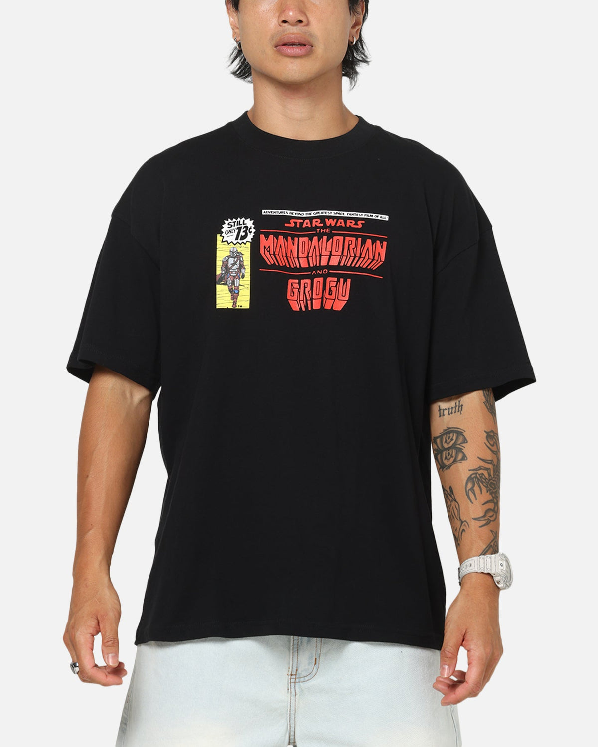 73Studio Star Wars Mando And Grogu Comic T-Shirt Black