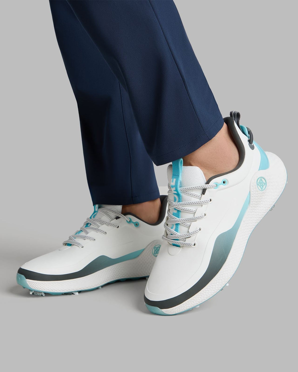 MG4+ O2 Gradient G/LOCK Spiked Golf Shoes Snow/Cenote