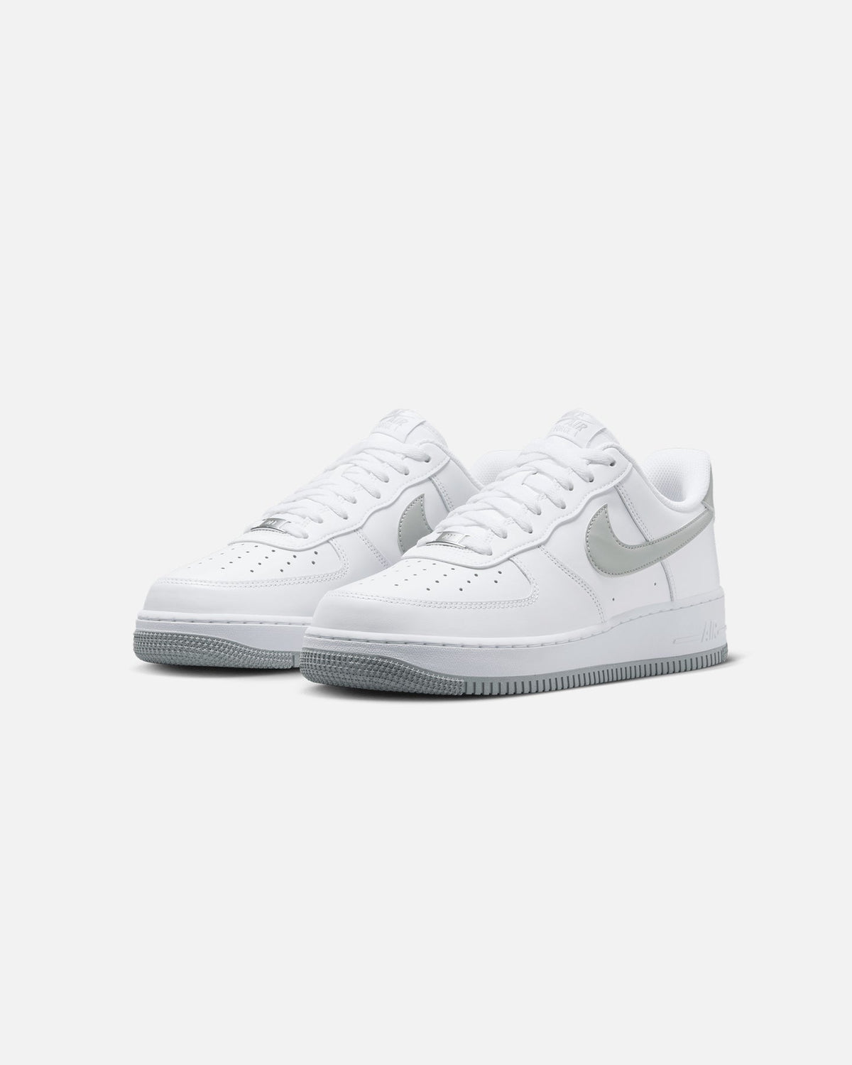 Nike Air Force 1 '07 Essentials "Light Grey" White/Smoke Grey