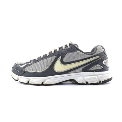 NIKE  INCINERATE