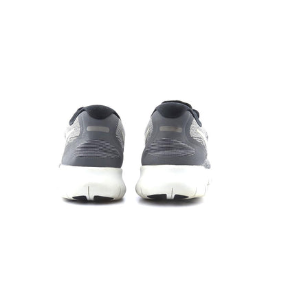 NIKE FREE RN