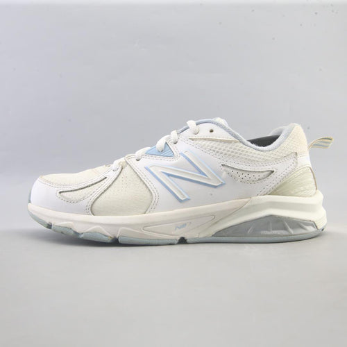 NEW BALANCE 857 V2