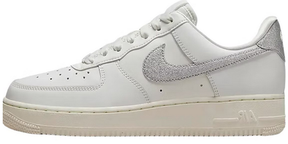 Nike Air Force 1 Low ‘Silver Swoosh’