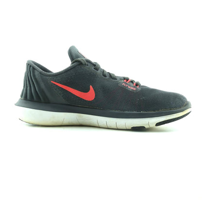 NIKE FLEX SUPREME TR 5