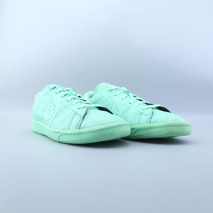 NIKE CLASSIC PRM
