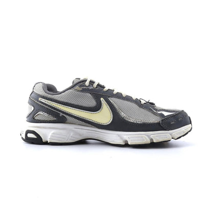 NIKE  INCINERATE