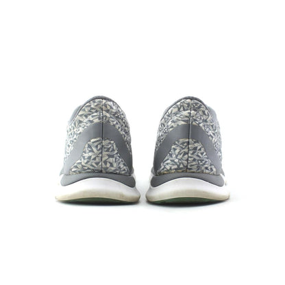 NIKE IN SEASON TR 5