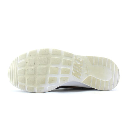 NIKE TANJUN