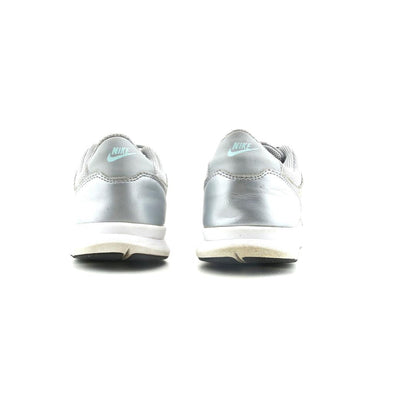 NIKE  ORIVE