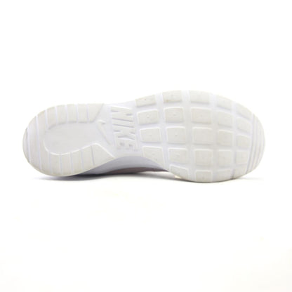 NIKE TANJUN