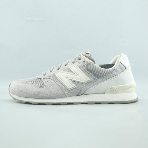 NEW BALANCE  996