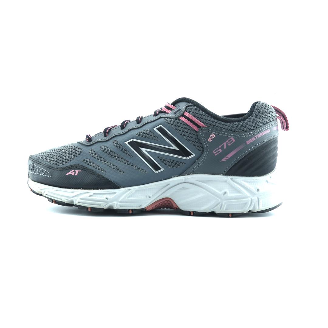 NEW BALANCE 573