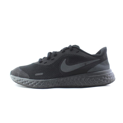 NIKE REVOLUTION 5