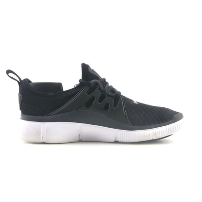 NIKE  ACALME