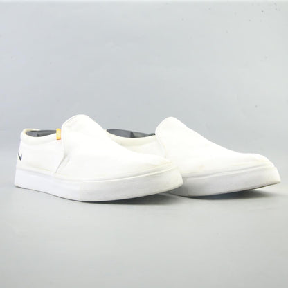 NIKE COURT ROYALE