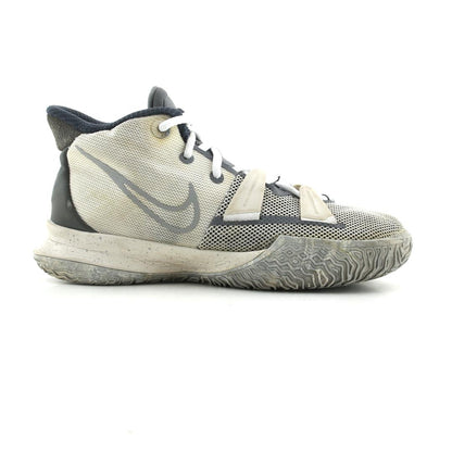 NIKE KYRIE 7