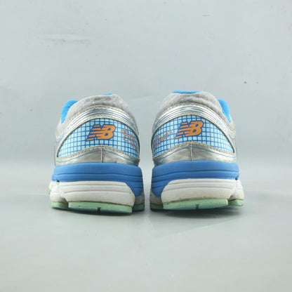 NEW BALANCE 860 V5