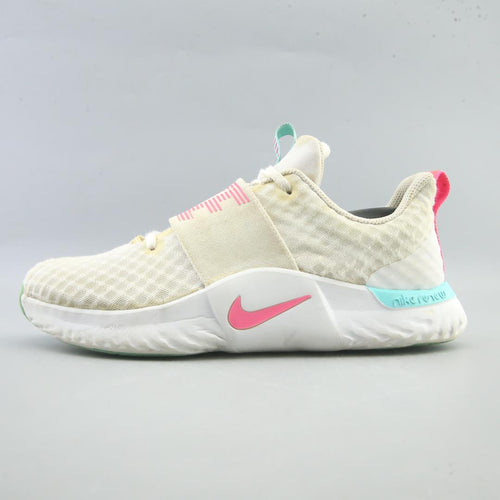 NIKE SEASON TR 9