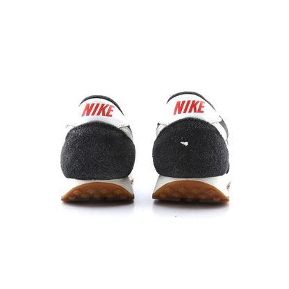 NIKE  DAYBREAK