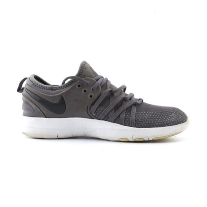 NIKE FREE TR 7