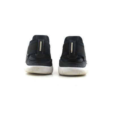 NIKE FREE RUN