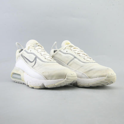 NIKE AIR MAX 2090