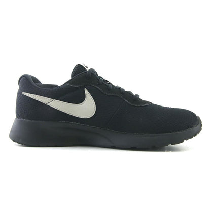 NIKE TANJUN