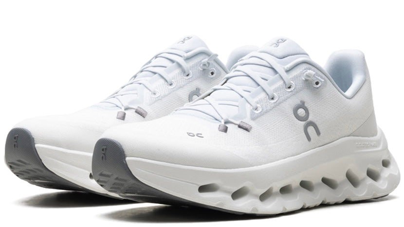 On Running Cloudtilt Arctic Ice (Women’s)
