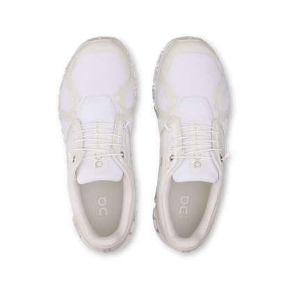 On Running Cloud 6 All White (M)