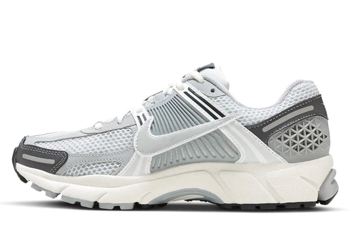 Nike Zoom Vomero 5 Wolf Grey