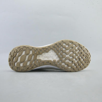 NIKE REVOLUTION 6
