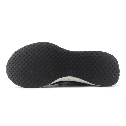 NIKE REVOLUTION 5