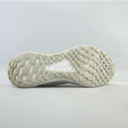 NIKE REVOLUTION 6